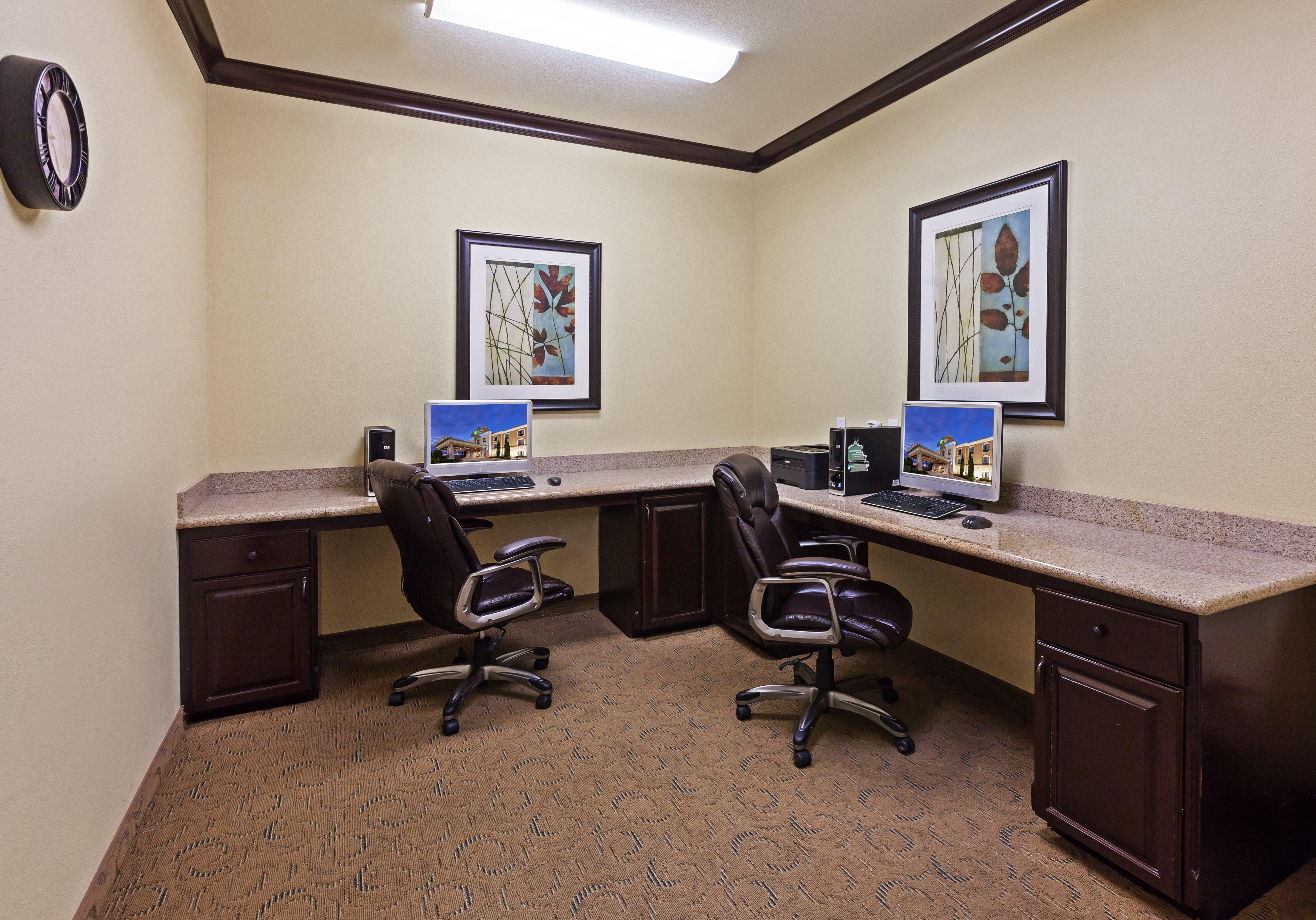 Express & Victoria, An Ihg 3*