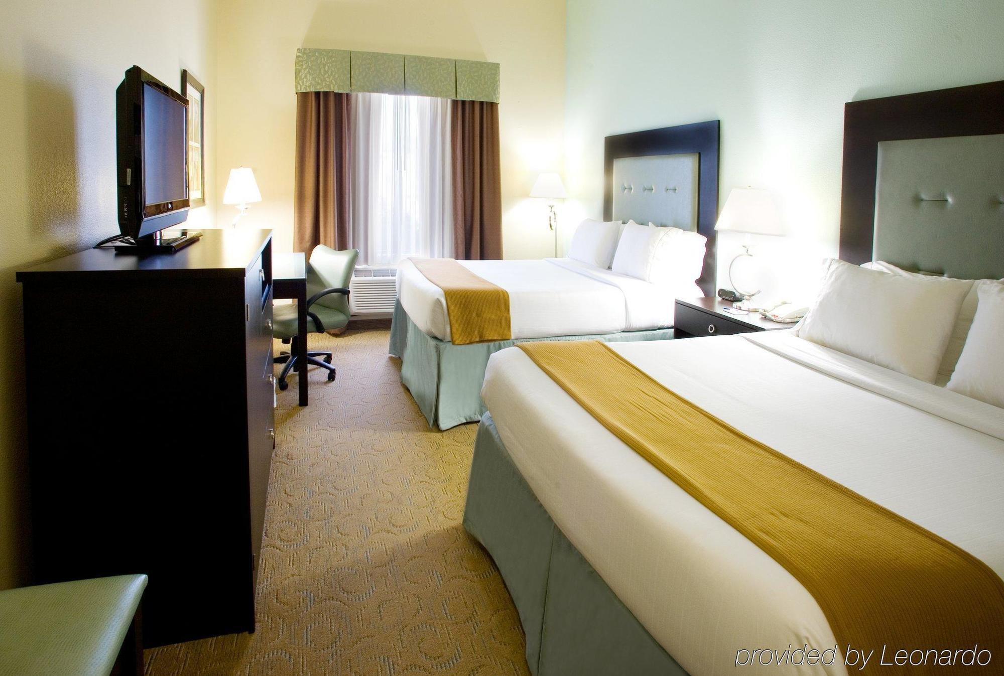Express & Victoria, An Ihg 3*